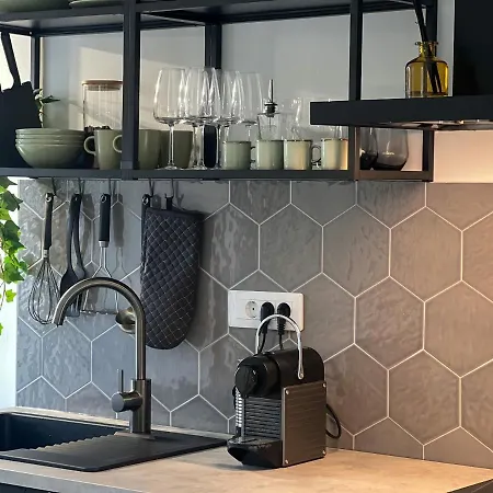Black N' White Apartamento